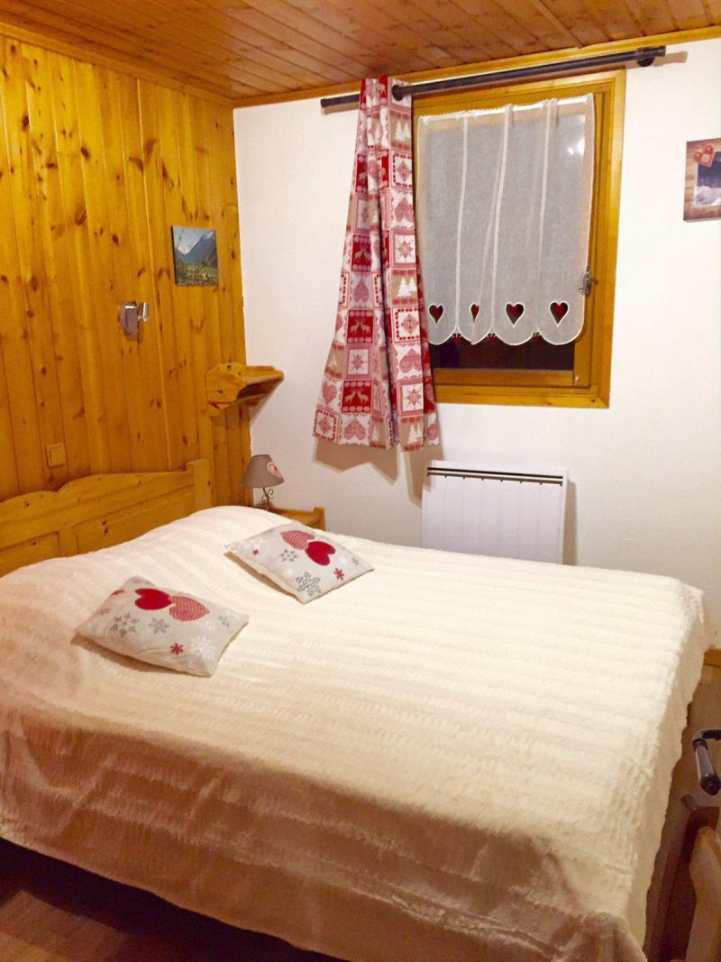 Rent in ski resort 3 room apartment 6 people (2) - Chalet les Lupins - Valloire - Bedroom
