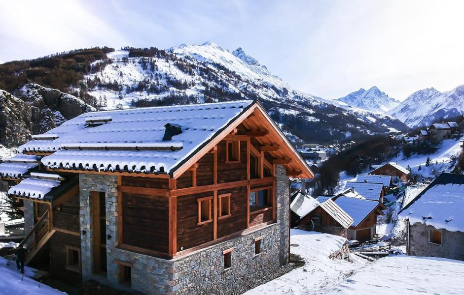 Vacances en montagne Chalet Or des Cimes - Valloire - Extérieur hiver