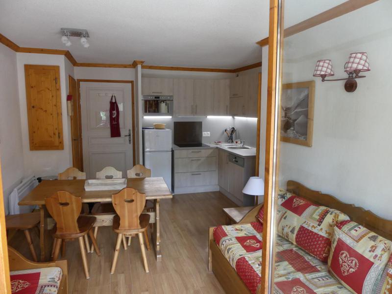 Ski verhuur Appartement 3 kamers 6 personen (002) - Chalets de la Vallée d'Or Ancolie - Valloire - Woonkamer