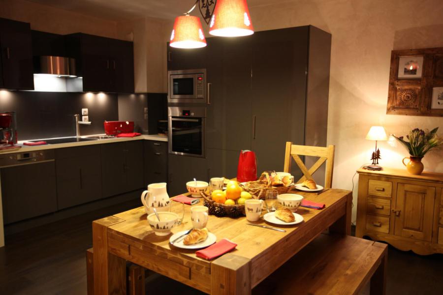 Rent in ski resort 3 room apartment 6 people (2) - Les Chalets d'Adrien - Valloire - Kitchenette