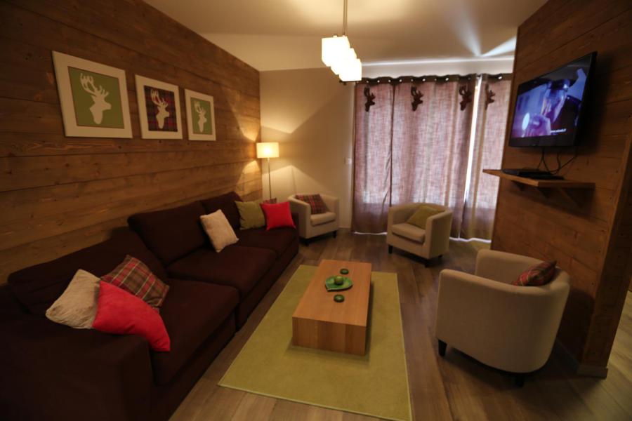 Rent in ski resort 4 room apartment 8 people (7) - Les Chalets d'Adrien - Valloire - Living room