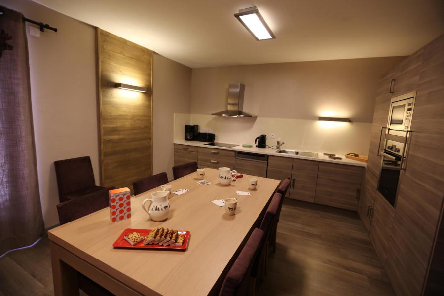 Rent in ski resort 4 room apartment 8 people (7) - Les Chalets d'Adrien - Valloire