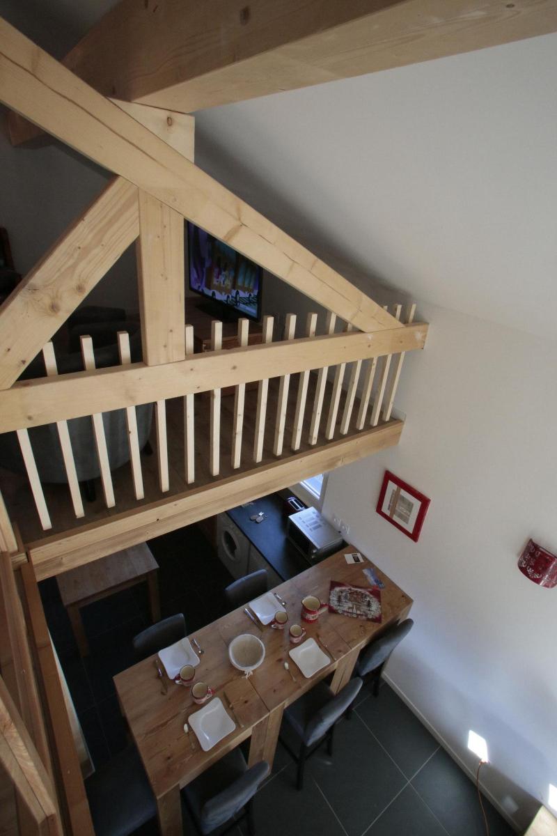 Rent in ski resort 4 room duplex apartment 8 people (2) - Les Chalets du Grand Galibier - Valloire - Living room