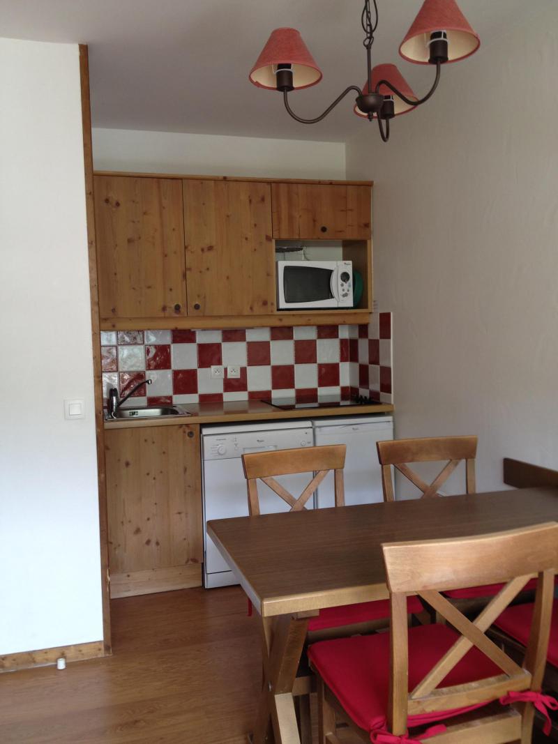 Rent in ski resort 2 room apartment 4 people (4) - Les Chalets Valoria - Valloire - Kitchenette