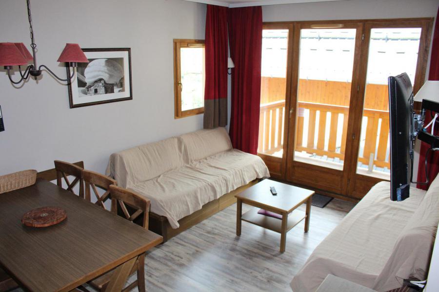 Rent in ski resort 3 room apartment 6 people (31) - Les Chalets Valoria - Valloire - Living room