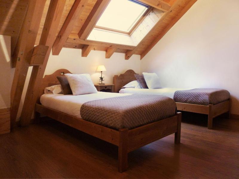 Rent in ski resort 3 room duplex apartment 6 people (1) - Les Fermes du Planet - Valloire - Cabin