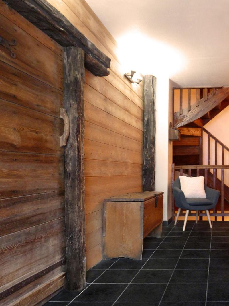 Rent in ski resort 6 room triplex apartment 12 people (3) - Les Fermes du Planet - Valloire - Corridor