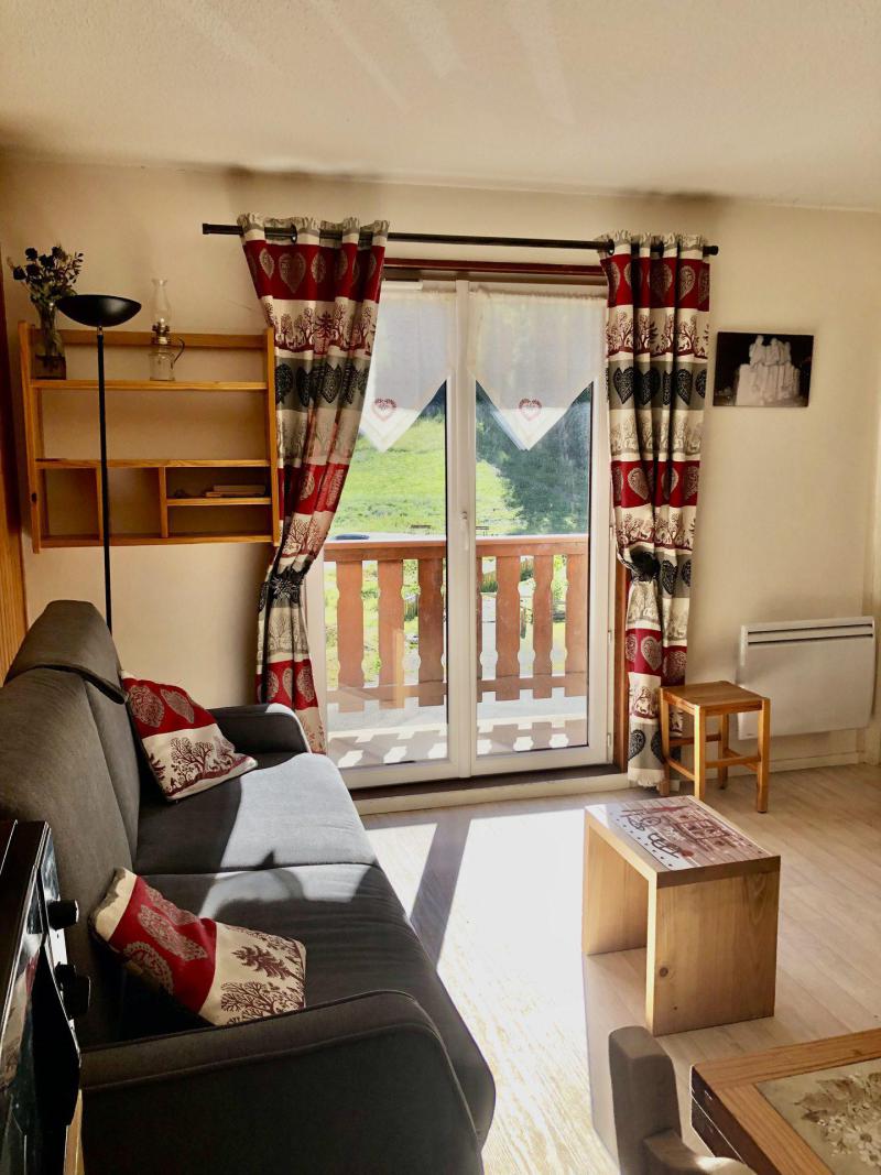 Ski verhuur Appartement 2 kamers 4 personen (13) - Résidence Carène - Valloire - Woonkamer