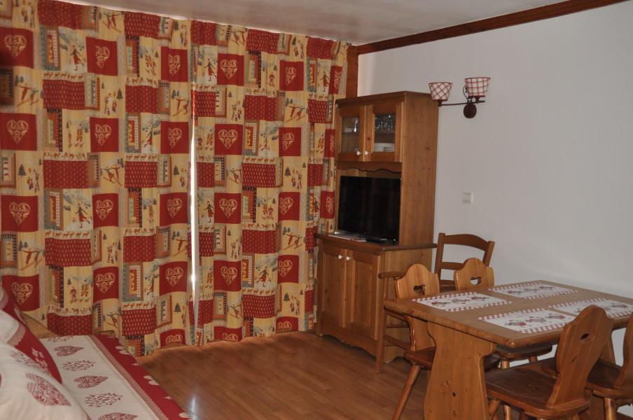 Ski verhuur Appartement 2 kamers 4 personen (102) - Résidence Gentiane Hameau de la Vallée d'Or - Valloire - Woonkamer