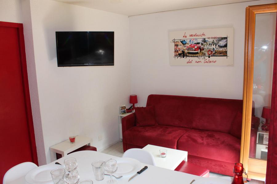 Rent in ski resort Studio cabin 4 people (217) - Résidence la Croix du Sud - Valloire - Living room
