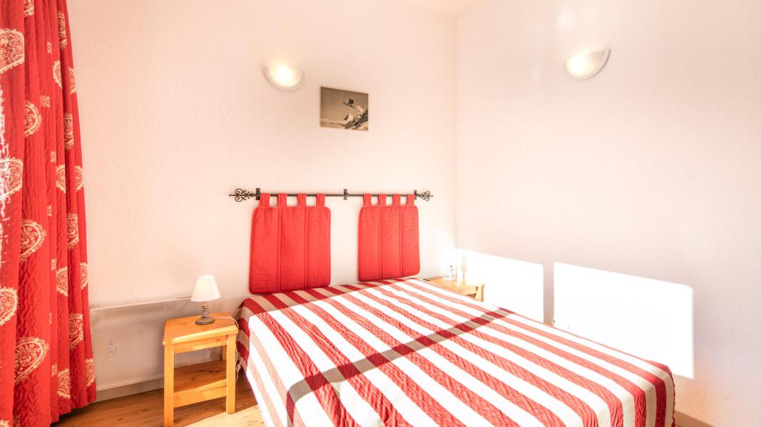 Rent in ski resort 4 room apartment 8 people - Résidence le Hameau de Valloire - Valloire - Bedroom