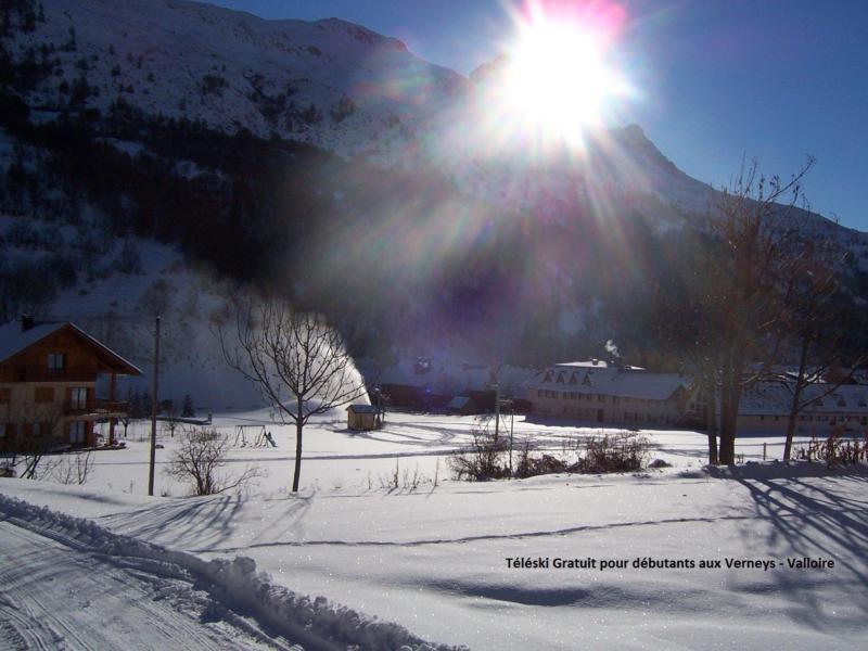 Rent in ski resort Résidence le Thymel - Valloire - Winter outside