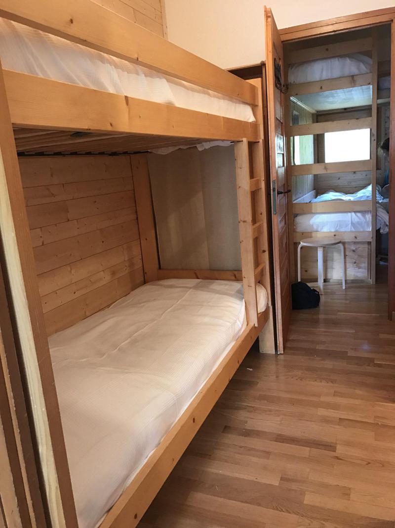 Rent in ski resort 2 room apartment sleeping corner 6 people (83) - Résidence les Arolles - Valloire - Sleeping area