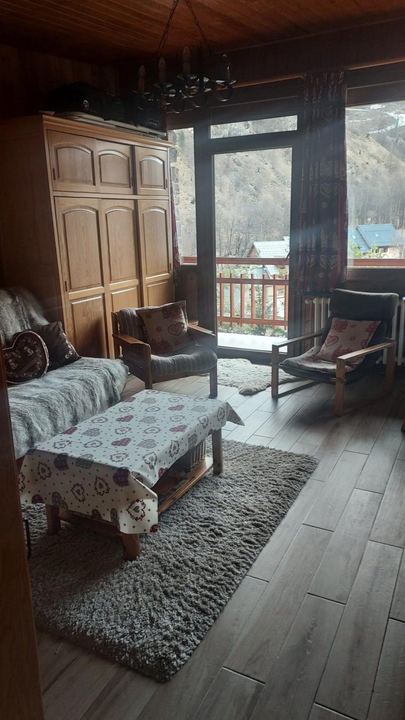 Ski verhuur Appartement 2 kamers 4 personen - Résidence les Caquelons - Valloire - Woonkamer