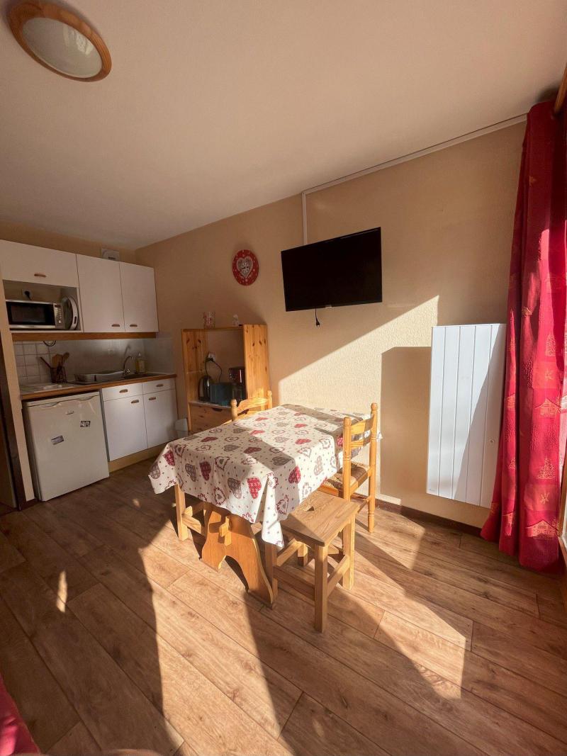 Alquiler al esquí Apartamento cabina para 4 personas (206) - Résidence les Cordeliers - Valloire - Comedor