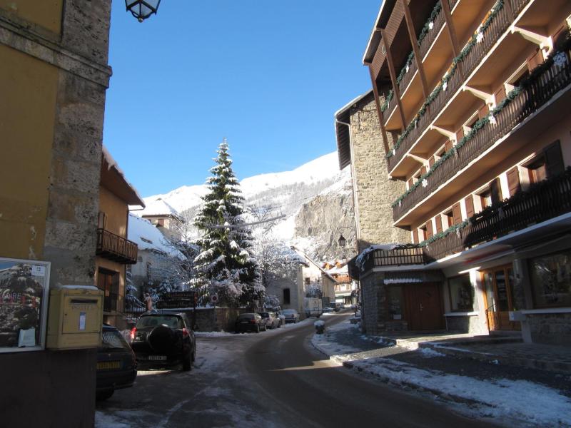 Rent in ski resort Résidence les Etoiles des Neiges - Valloire - Winter outside