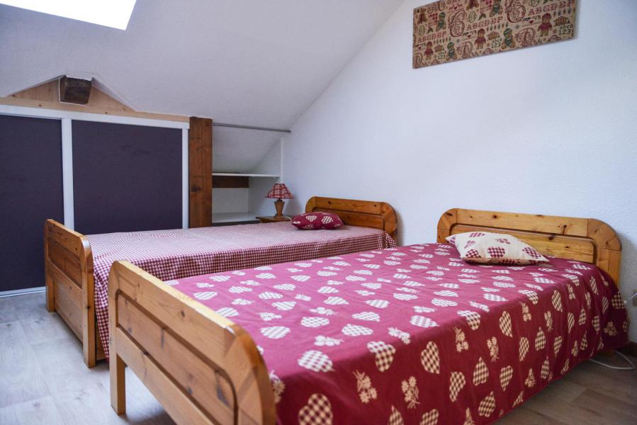 Rent in ski resort 5 room triplex apartment 6 people (36) - Résidence Tigny - Valloire - Bedroom