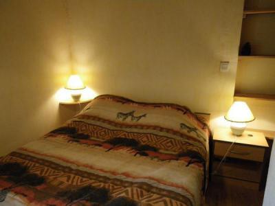 Rent in ski resort 3 room apartment 4 people - Chalet Falcoz - Valloire - Bedroom