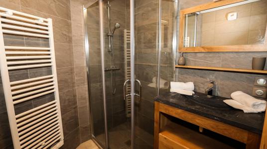 Rent in ski resort Chalet l'Epinette - Valloire - Shower room