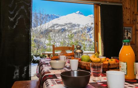 Soggiorno sugli sci Chalet le Peak - Valloire - Angolo pranzo