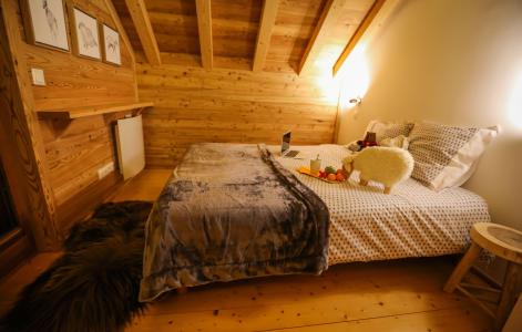 Rent in ski resort Chalet le Pure Altitude - Valloire - Bedroom
