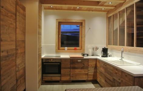 Rent in ski resort Chalet le Pure Altitude - Valloire - Kitchen