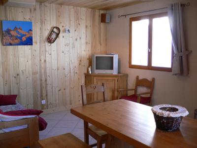 Rent in ski resort 5 room triplex apartment 10 people (1) - Chalet les Aiguilles - Valloire - Living room