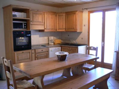 Rent in ski resort 5 room triplex apartment 10 people (1) - Chalet les Aiguilles - Valloire - Living room