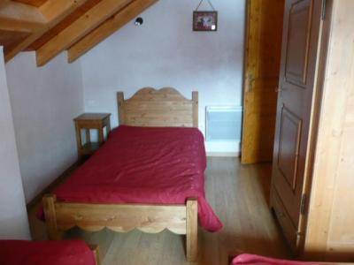 Rent in ski resort Chalet les Aiguilles - Valloire - Bedroom