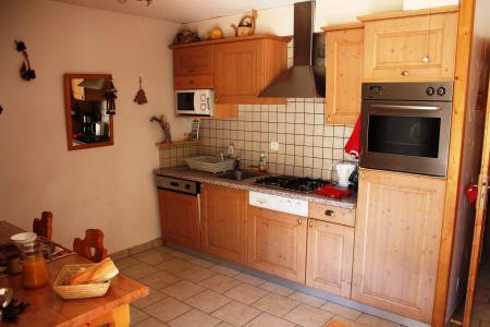Rent in ski resort 3 room apartment sleeping corner 6 people (GENTIANE) - Chalet les Ancolies - Valloire