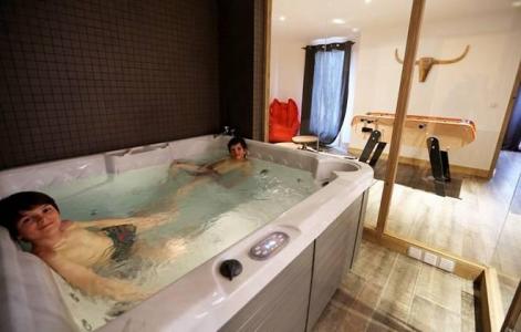 Rent in ski resort Chalet les Clots - Valloire - Relaxation