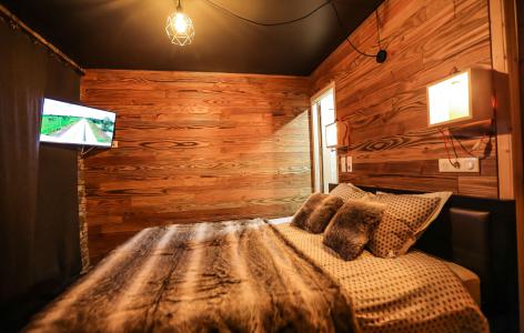 Rent in ski resort Chalet Les Lions Blancs - Valloire - Bedroom