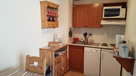 Ski verhuur Appartement 3 kamers 6 personen (CHARD35) - La Résidence les Valmonts - Valloire - Keukenblok