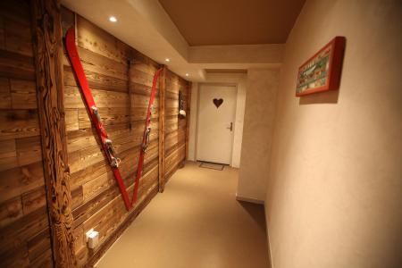 Rent in ski resort 4 room apartment 8 people (3) - Les Chalets d'Adrien - Valloire - Corridor