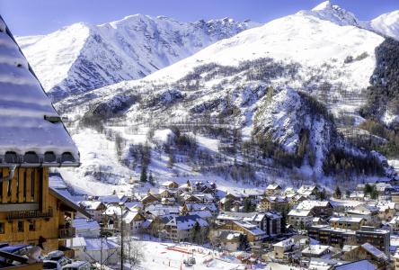 Ski verhuur Les Chalets de Valoria - Valloire - Buiten winter