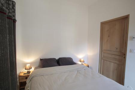 Rent in ski resort 3 room apartment 5 people (3) - Les Chalets du Grand Galibier - Valloire - Bedroom