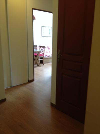 Rent in ski resort 2 room apartment 4 people (4) - Les Chalets Valoria - Valloire - Corridor