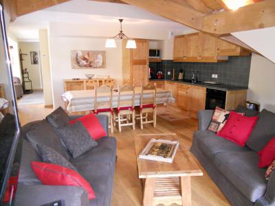 Rent in ski resort 4 room duplex apartment cabin 8 people (B201) - Les Fermes de l'Archaz - Valloire - Living room