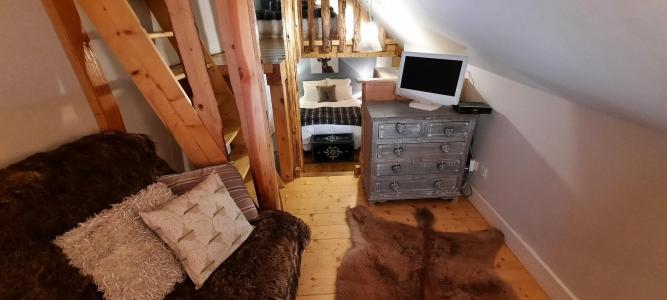 Rent in ski resort 2 room mezzanine apartment 6 people (1) - Maison le Mont des Huiles - Valloire