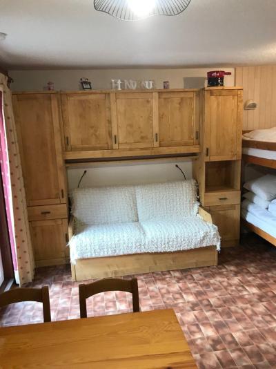 Rent in ski resort Studio 4 people (2) - Résidence Carène - Valloire