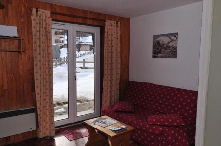 Rent in ski resort Studio 4 people (2) - Résidence Carène - Valloire