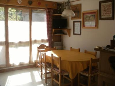 Skiverleih 2-Zimmer-Holzhütte für 6 Personen (C6) - Résidence de la Clarée - Valloire - Essbereich