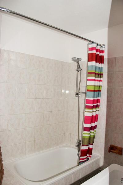 Location au ski Studio 2 personnes (19) - Résidence le Z'Esherrion - Valloire - Salle de bain