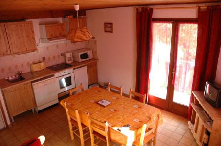 Rent in ski resort 3 room apartment 6 people (4) - Résidence les Alpages - Valloire - Living room