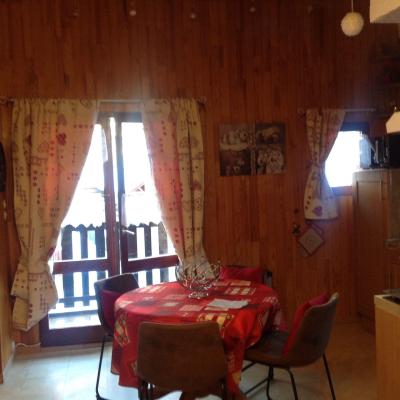 Rent in ski resort Studio mezzanine 4 people (109) - Résidence les Bergers - Valloire - Living room