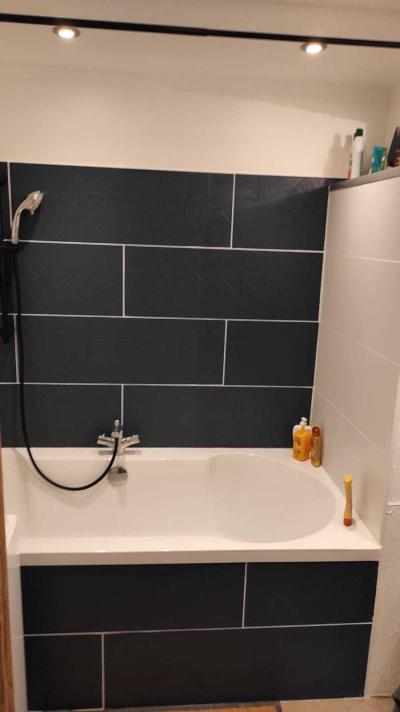 Rent in ski resort 2 room apartment cabin 6 people (02) - Résidence Les Champs - Valloire - Bathroom