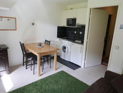 Rent in ski resort Studio cabin 4 people (D3) - Résidence Plan Soleil - Valloire