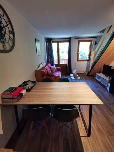 Rent in ski resort 2 room duplex apartment 4 people (27) - Résidence Rochechateau - Valloire - Living room