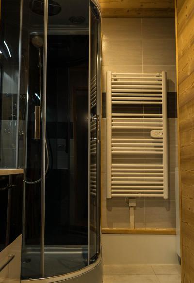 Location au ski Appartement triplex 5 pièces 6 personnes (36) - Résidence Tigny - Valloire - Salle de douche