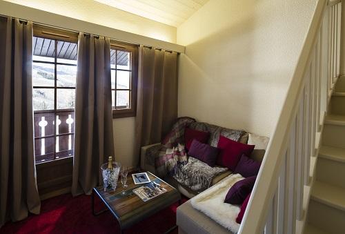 Rent in ski resort Duplex room (2 persons rate) - Hôtel du Bourg - Valmorel - Settee